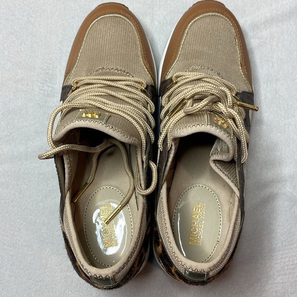 Michael Kors brown animal print wedged sneakers size 8.5 - Picture 4 of 7